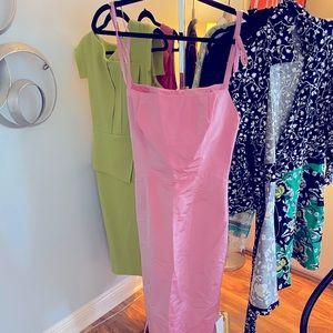 Beautiful dress -the vampires wife. Size 12, but it's more like an 8.Never worn